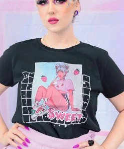 In Control Clothing New In Berry Sweet Graphic T-Shirt