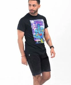 In Control Clothing Cyberpunk Bara Graphic T-Shirt Bestsellers