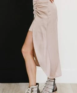 Trendsi HYFVE Glam It Up Ruched Satin Tulip Hem Skirt Bestsellers 10 Trendsi HYFVE Glam It Up Ruched Satin Tulip Hem Skirt Bestsellers