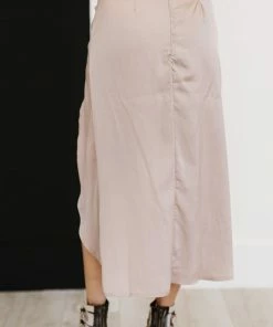 Trendsi HYFVE Glam It Up Ruched Satin Tulip Hem Skirt Bestsellers 11 Trendsi HYFVE Glam It Up Ruched Satin Tulip Hem Skirt Bestsellers