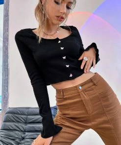Trendsi Bestsellers Slit Cuff Butterfly Button Down Cropped Knit Top
