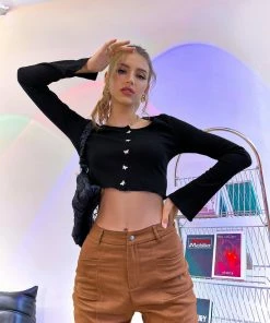 Trendsi Bestsellers Slit Cuff Butterfly Button Down Cropped Knit Top